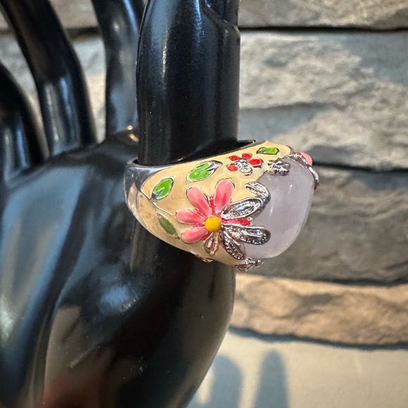 Statement Ring - Picture 9 of 11